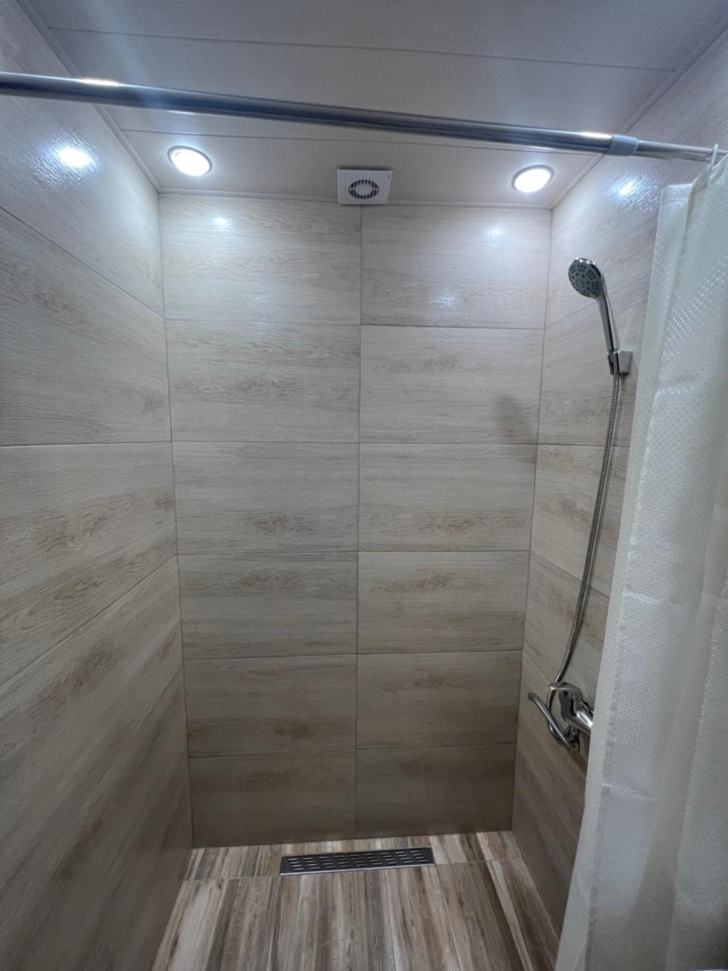 Maru House Hotel Dilijan Luaran gambar